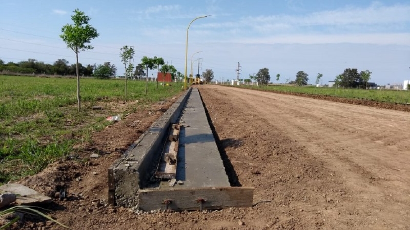 Avances en obras de cordón cuneta