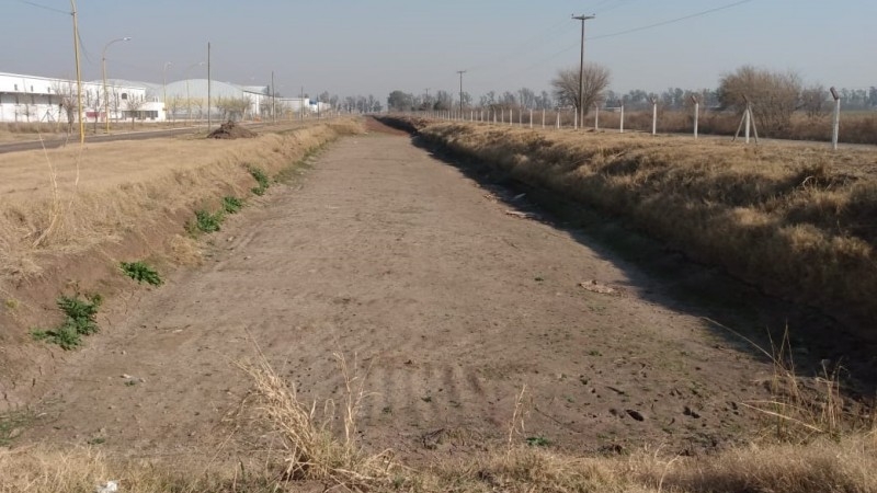 Trabajos en laguna de retardo de zona norte